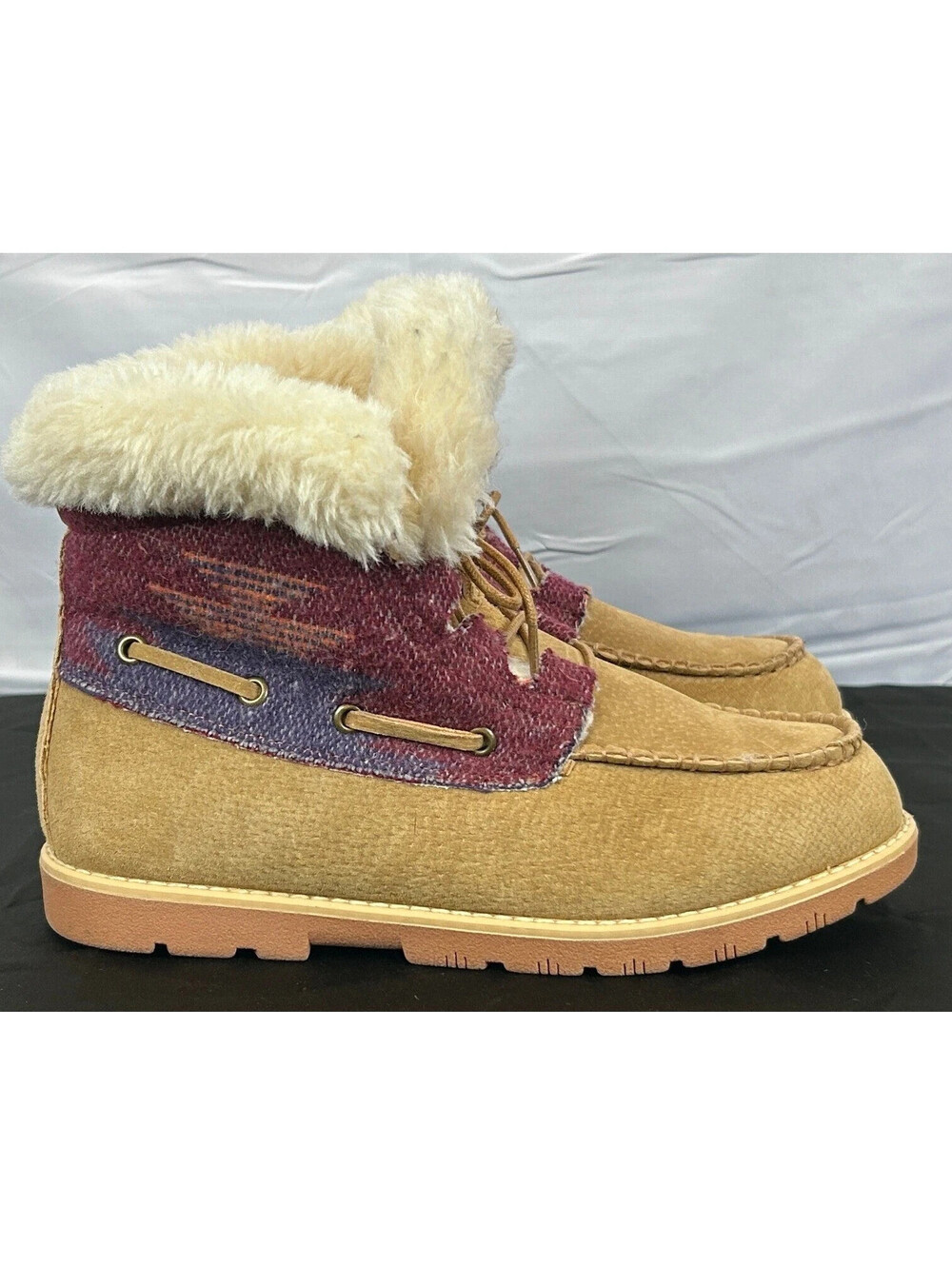 LAMO Women's Boots Tan Suede Fur Lined Ankle Lace Up Size 8